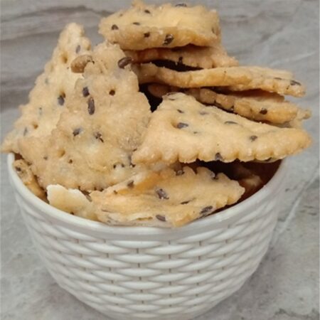 Get Alsi Puri 250gms